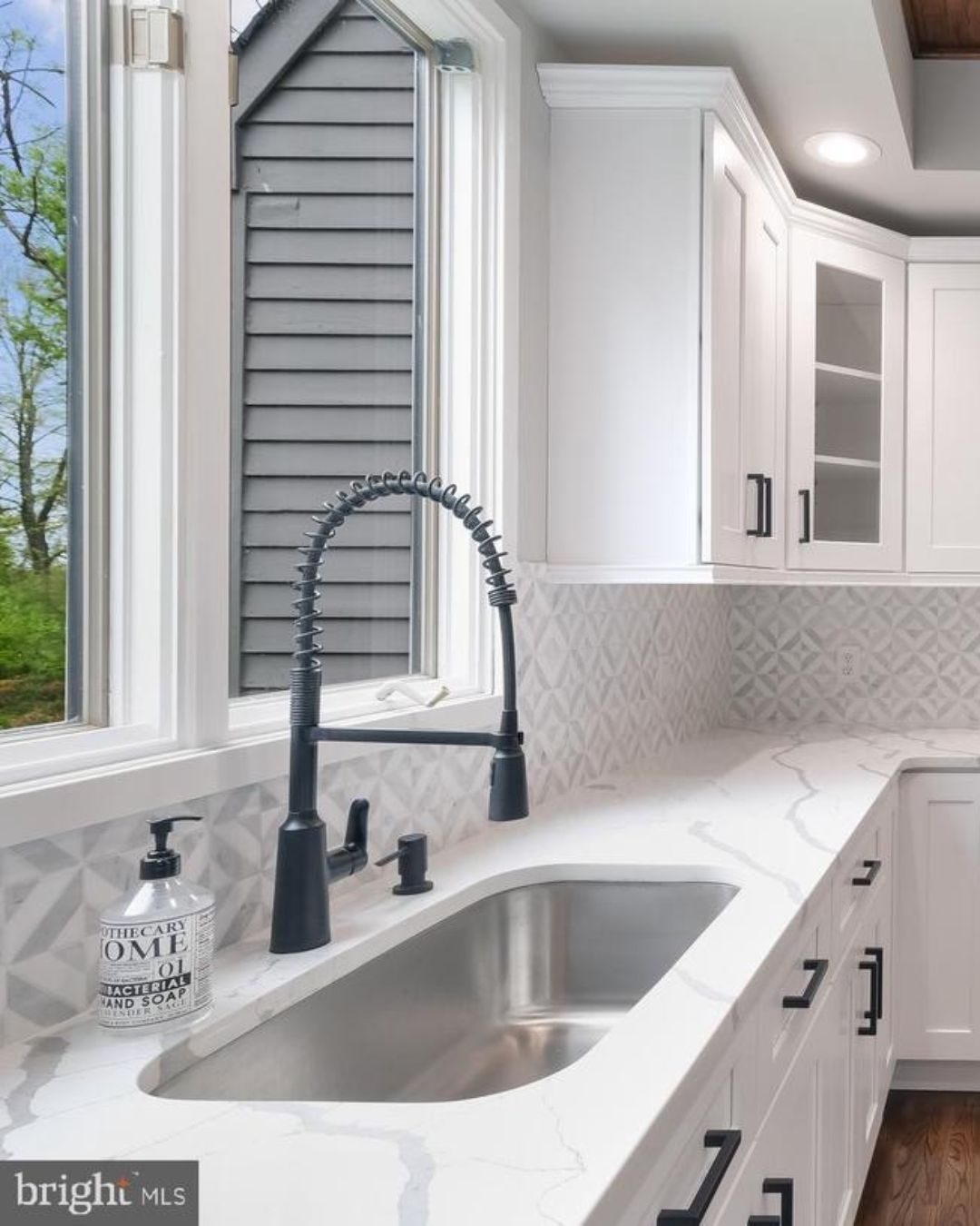 dream-mark-remodeling-clients-bathroom-images-after (14)